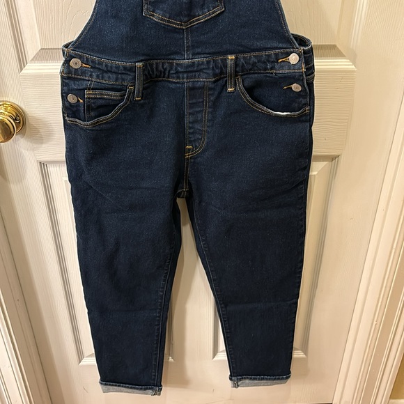 Levi’s Dark Wash Overalls Size M Excellent Used Condition - Picture 4 of 9